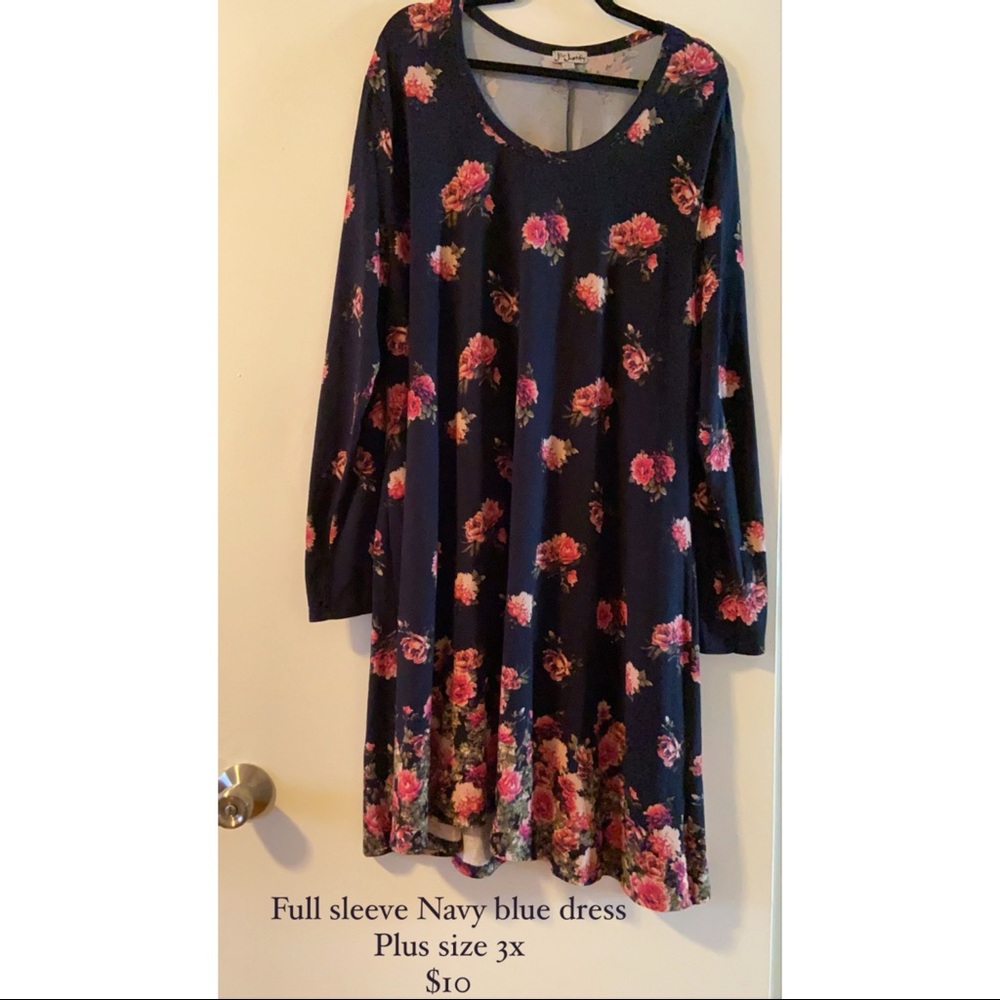 Navy blue floral pattern plus size dress